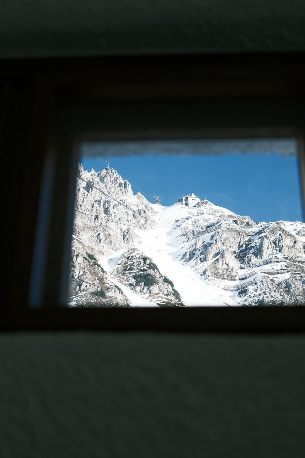 Deluxe Mountain View